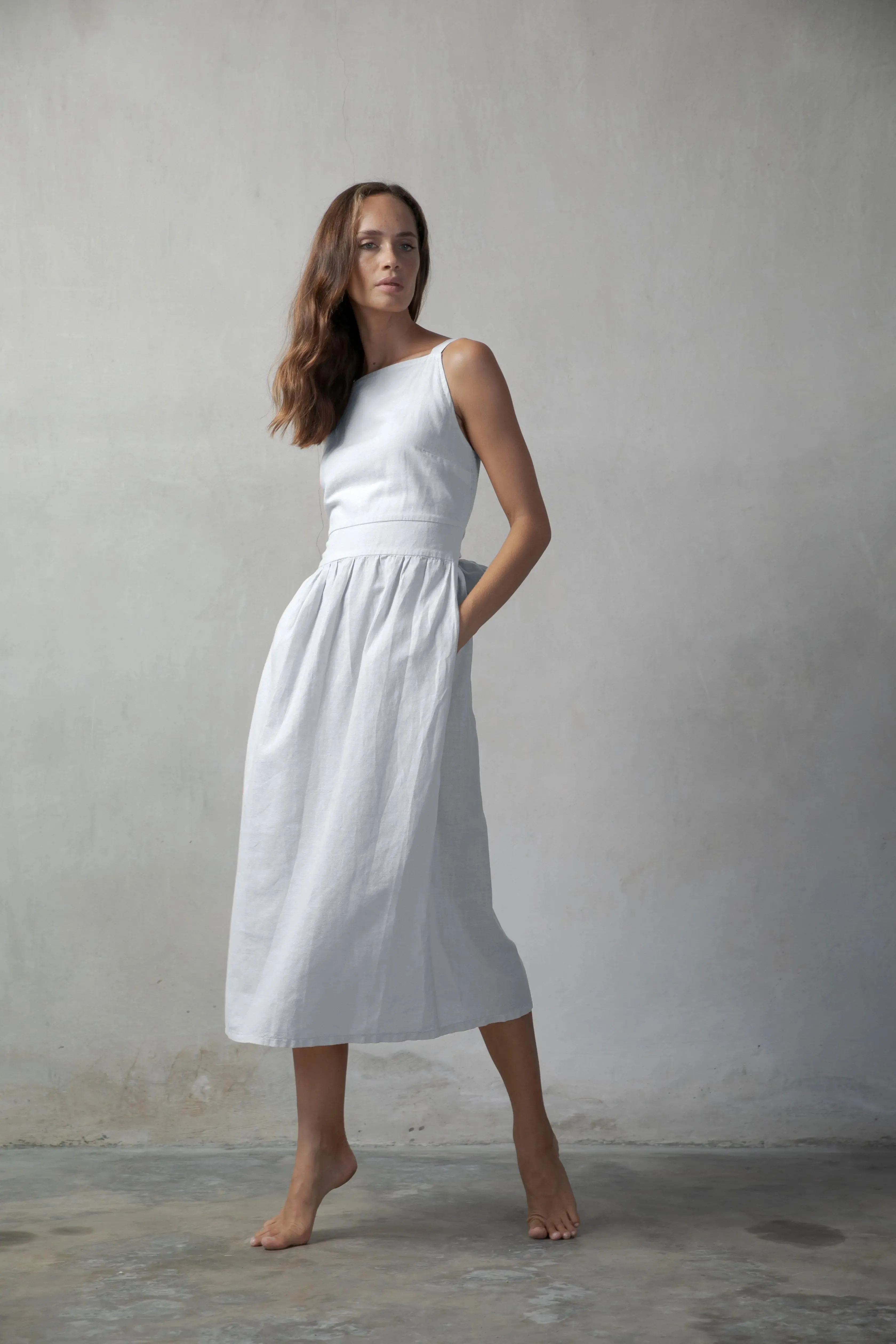 Farfalla Linen Midi Dress White
