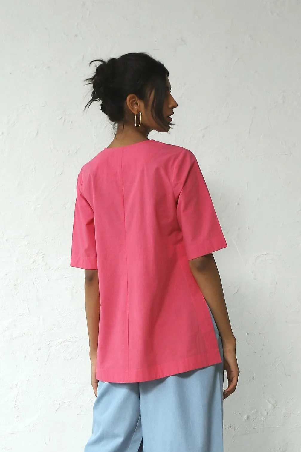 Urban Escape Hi-Lo Top