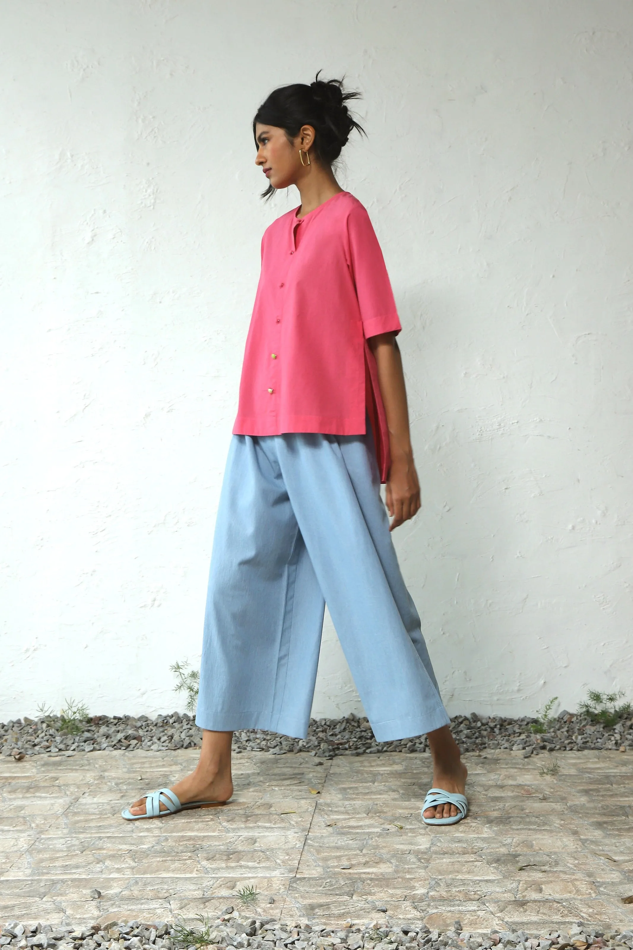 Urban Escape Hi-Lo Top
