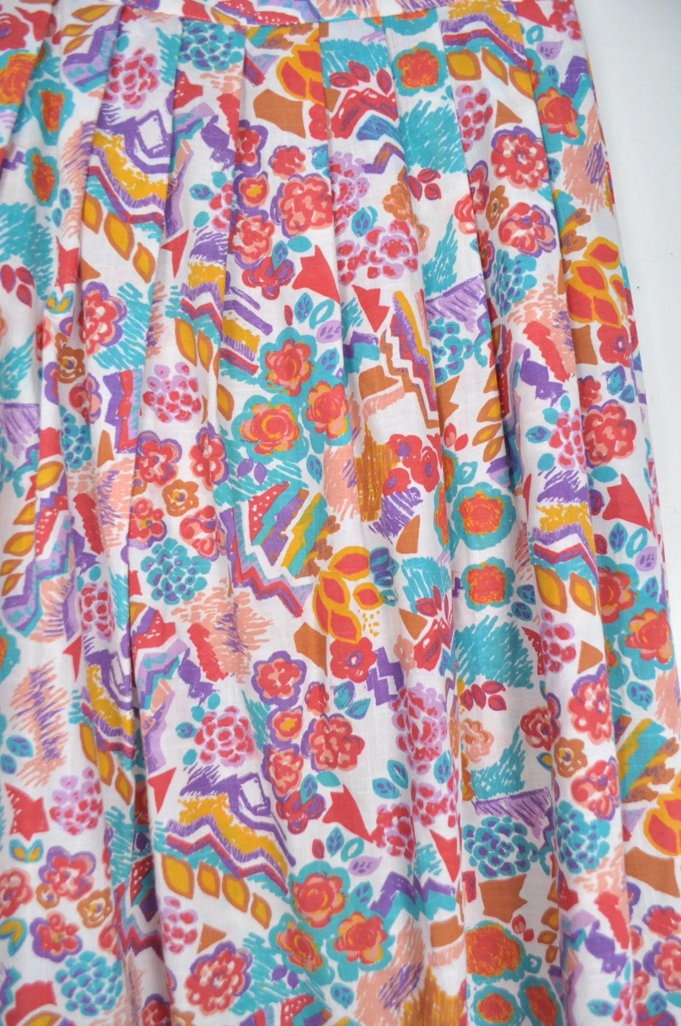 Vintage 80's Graphic Tropical Print Pleated Midi Skirt 10-12