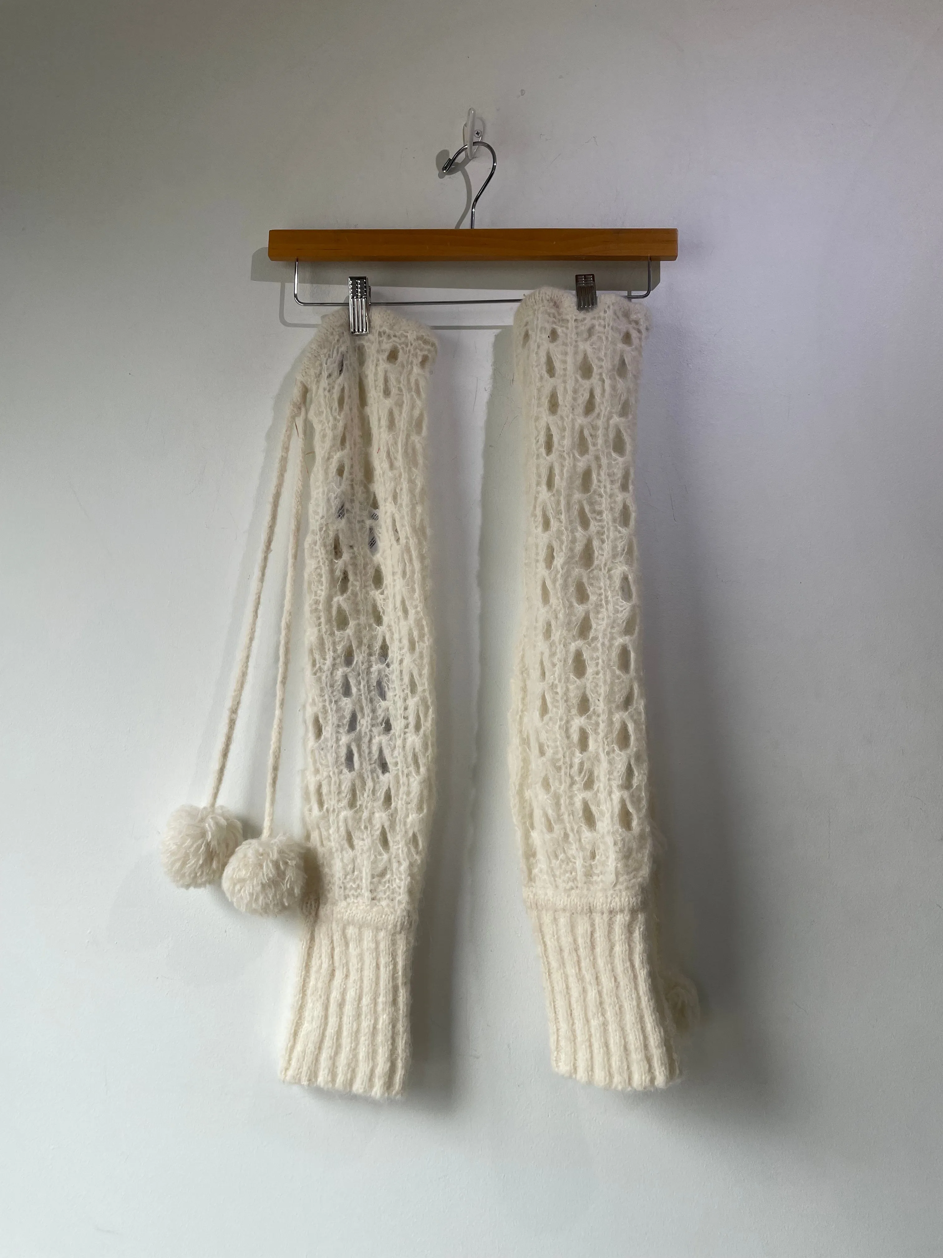 Vivienne Westwood Cream Lacework Knit Arm Warmers